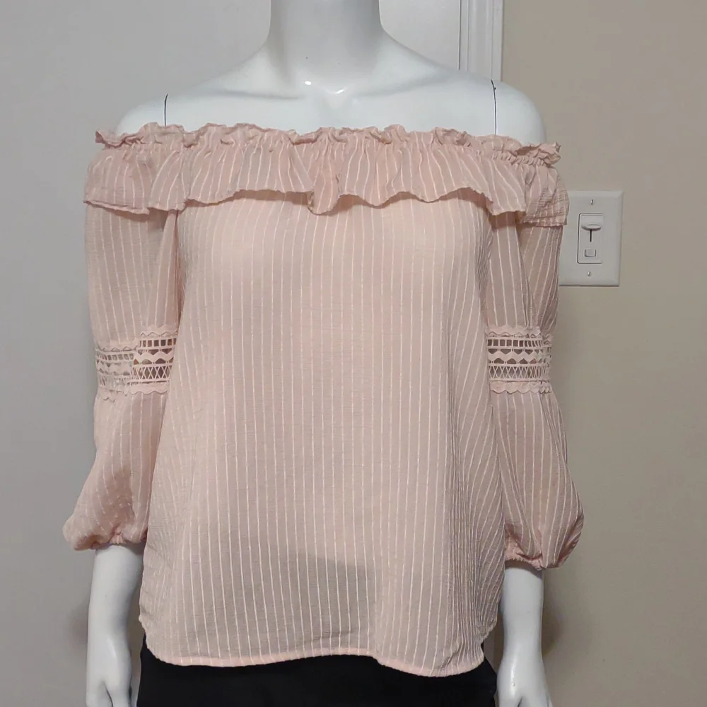 Mine soft pink peasant top